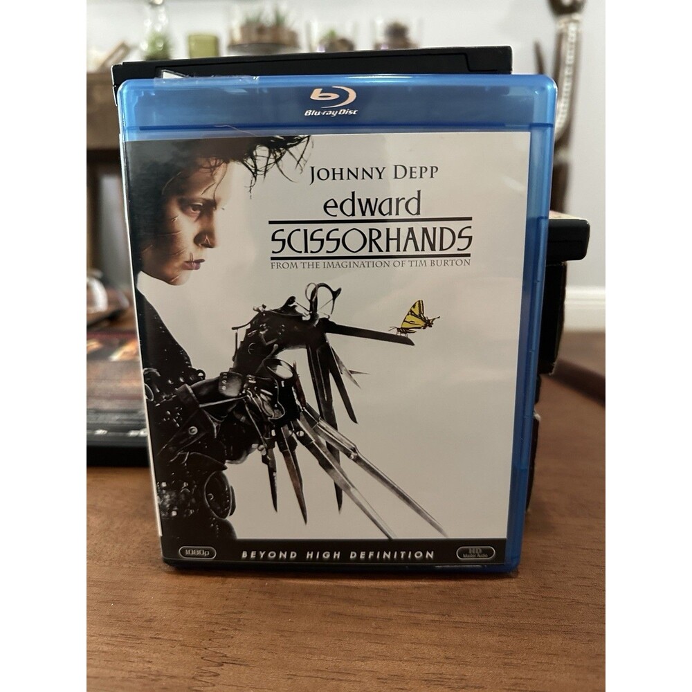 Edward Scissorhands - Johnny Depp  (Blu-ray Disc, 2009)